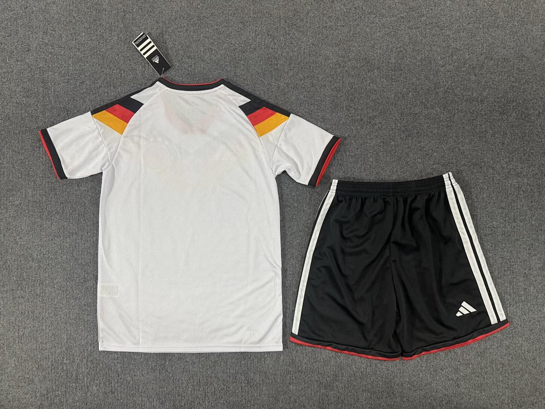 Germany Home Kit for Adult 2026/27 — photo 1