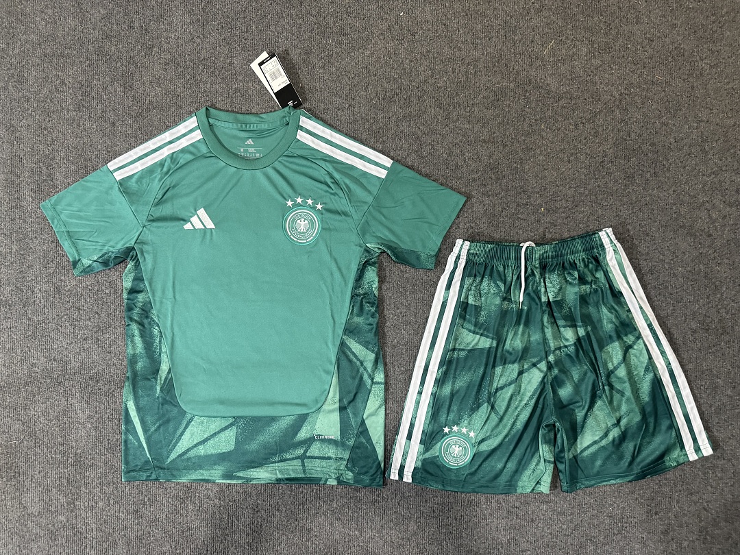 Germany Goalkeeper Kit for Adult — photo 1