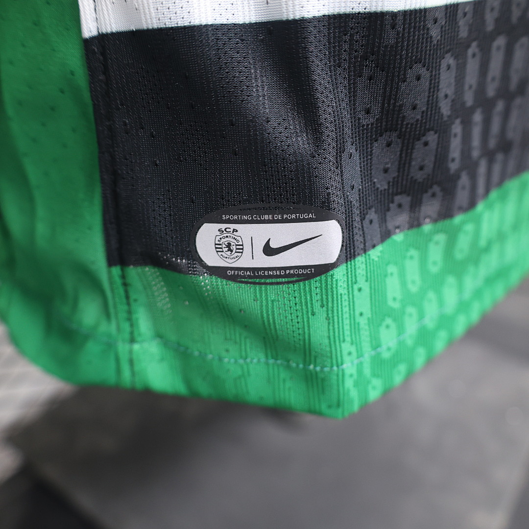 Sporting CP Home Jersey — photo 3