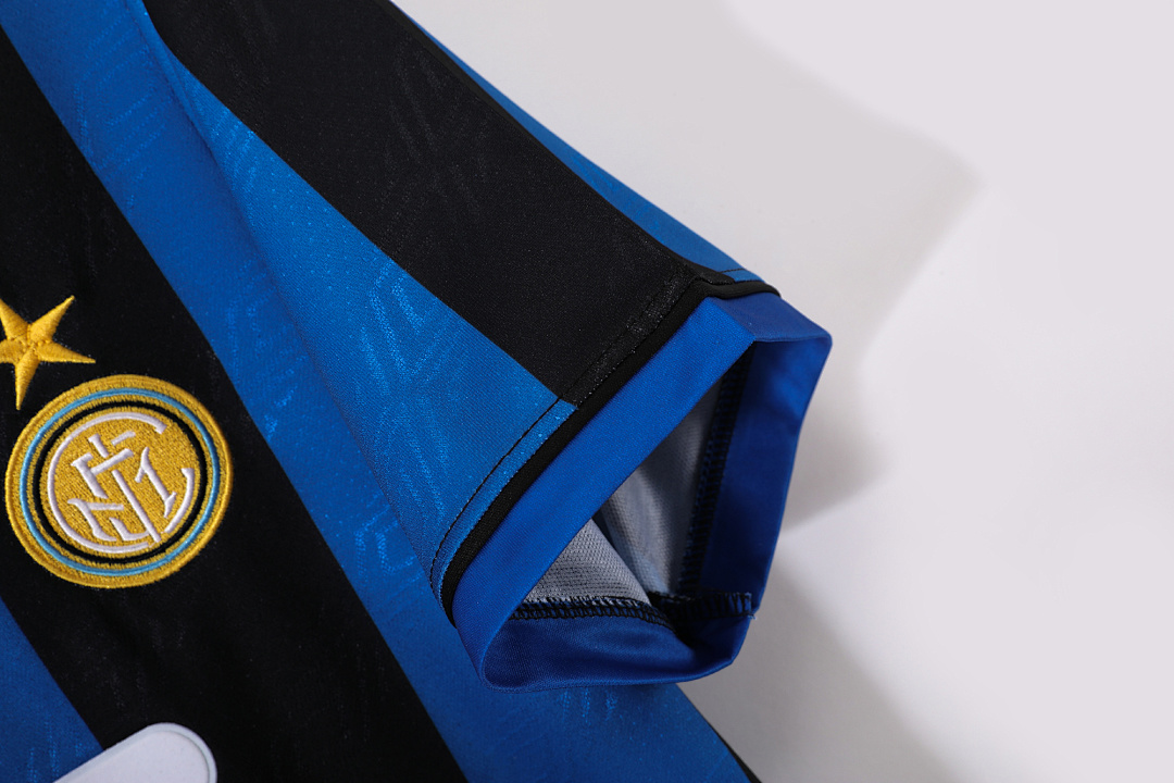 Inter Milan Retro Shirt 1995/96 Home — photo 4