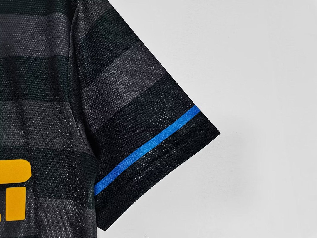 Inter Milan Retro Shirt 1997/98 Third — photo 3