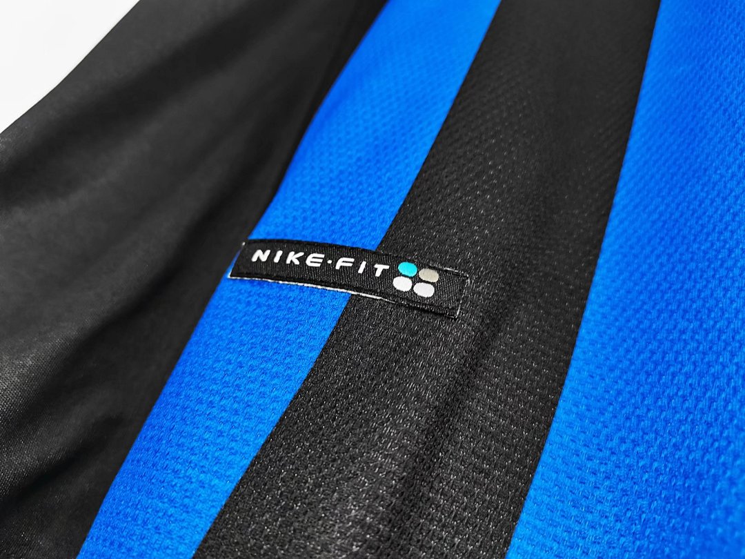 Inter Milan Retro Shirt 1998/99 Home — photo 3