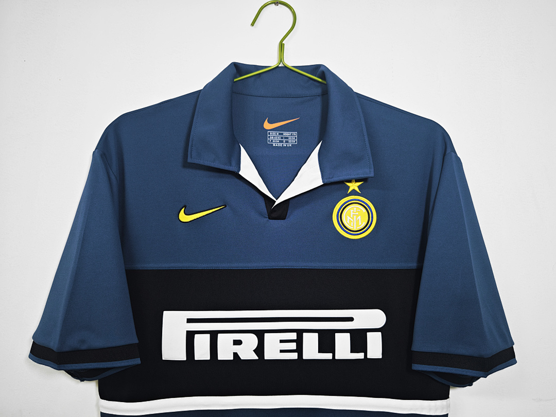 Inter Milan Retro Shirt 1998/99 Third — photo 3