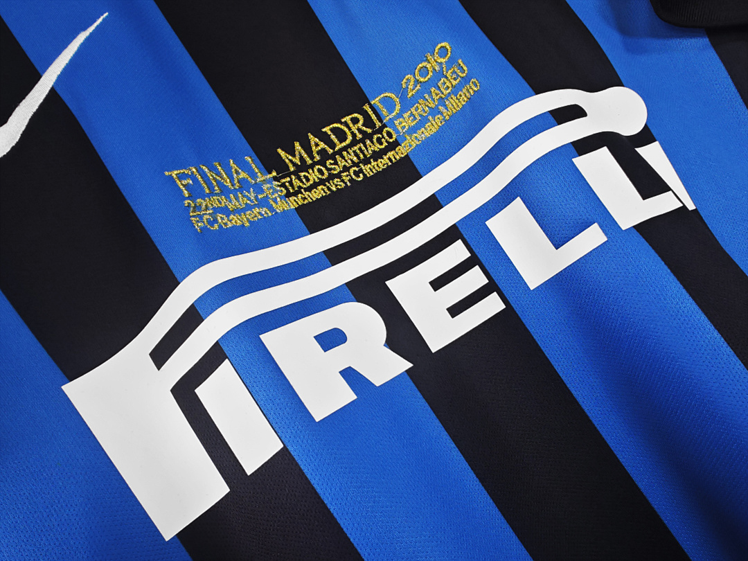 Inter Milan Retro Shirt 2009/10 Home — photo 4