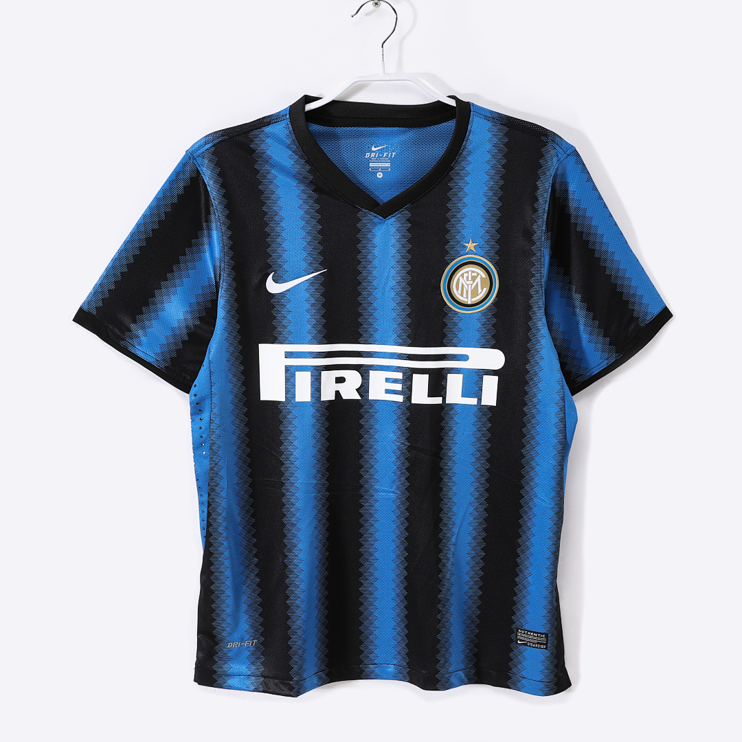 Inter Milan Retro Shirt 2010/11 Home — photo 1