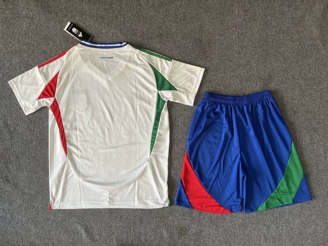 Italy Away Kit for Adult 2024/25 — photo 1