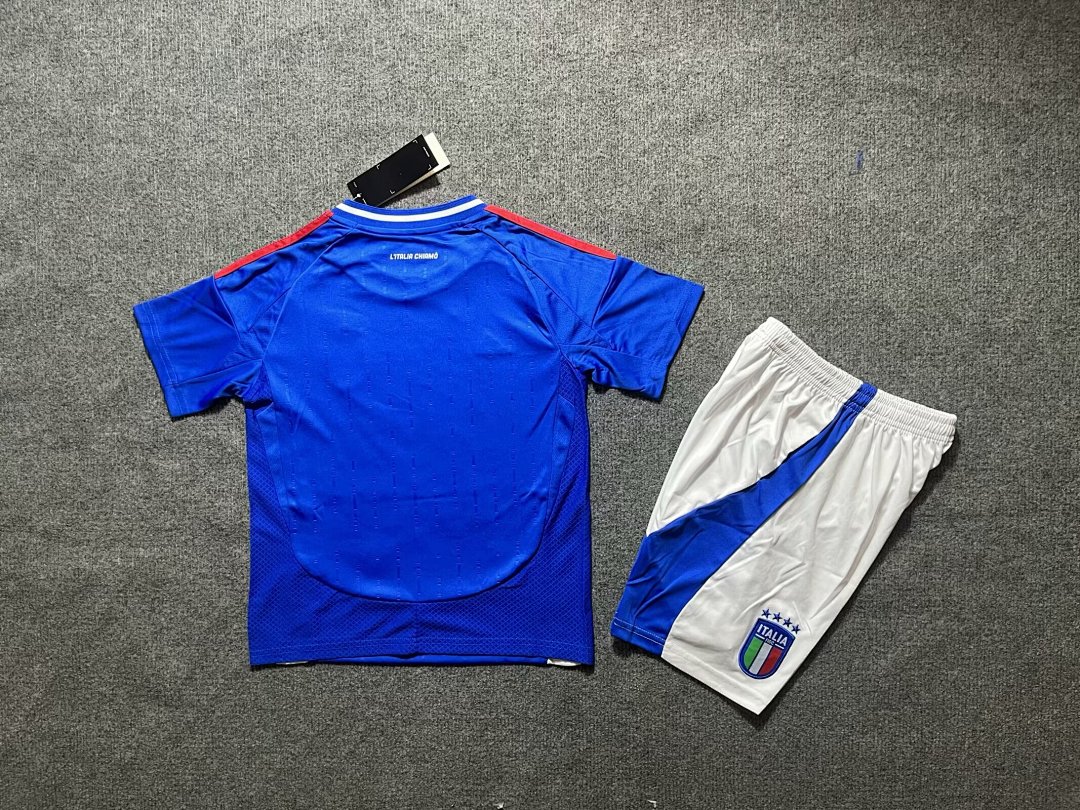 Italy Home Kit for Kids 2024/25 — photo 2