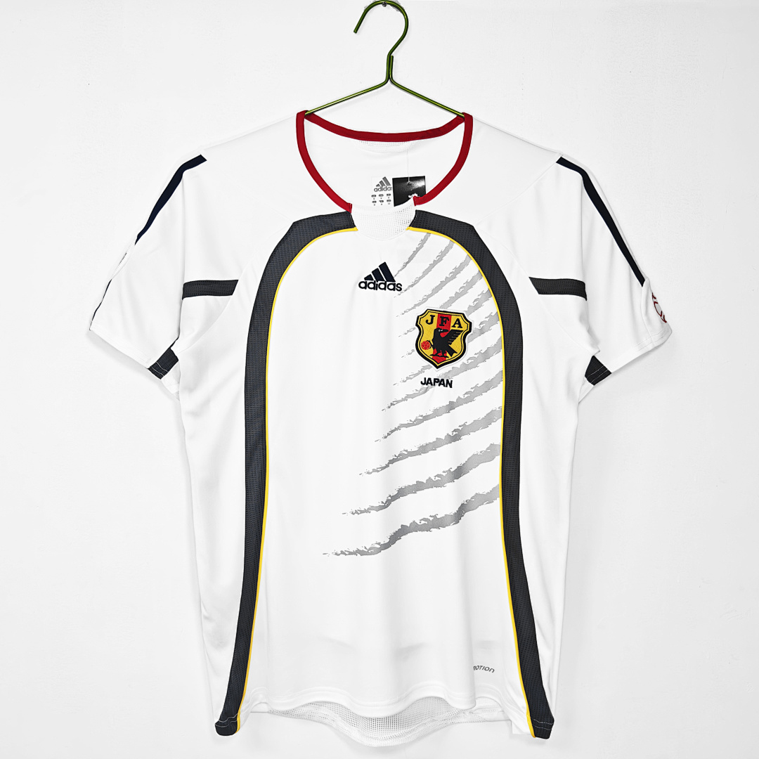 Japan Retro Shirt 2006/07 Away — photo 1