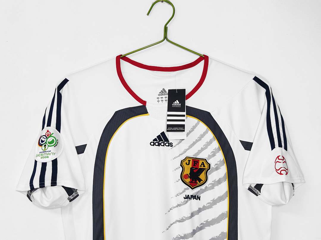 Japan Retro Shirt 2006/07 Away — photo 4