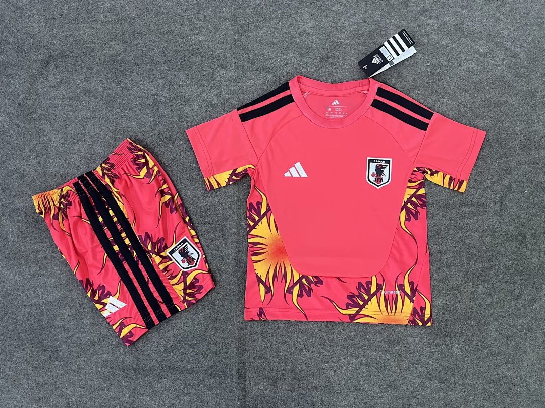Japan Goalkeeper Kit for Kids 2026 — photo 1