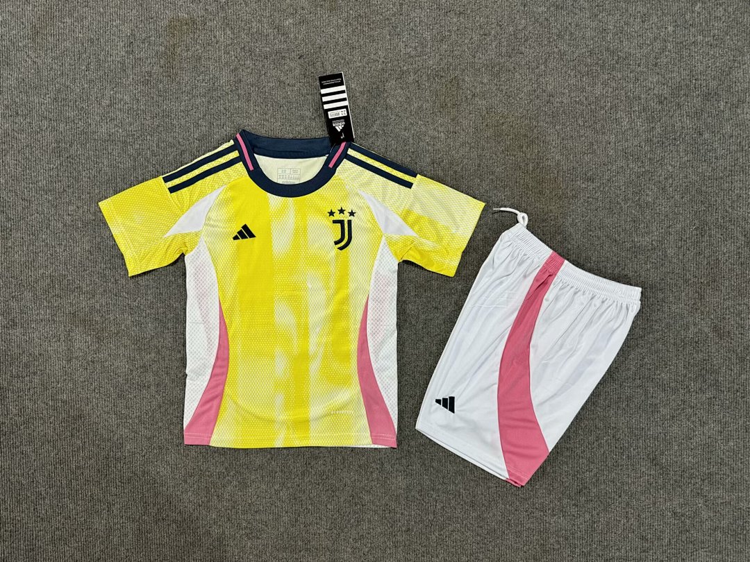 Juventus Away Kit for Kids 2024/25 — photo 1