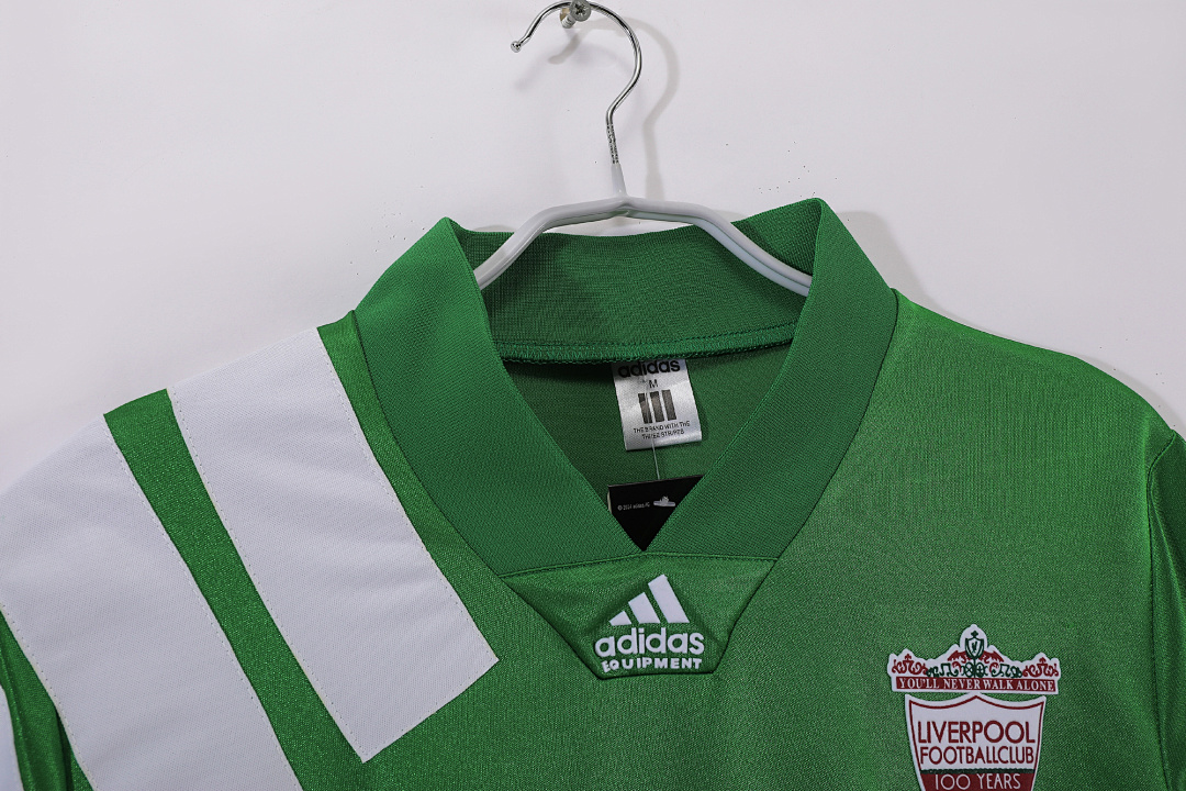Liverpool Retro Shirt 1992/93 Away — photo 2