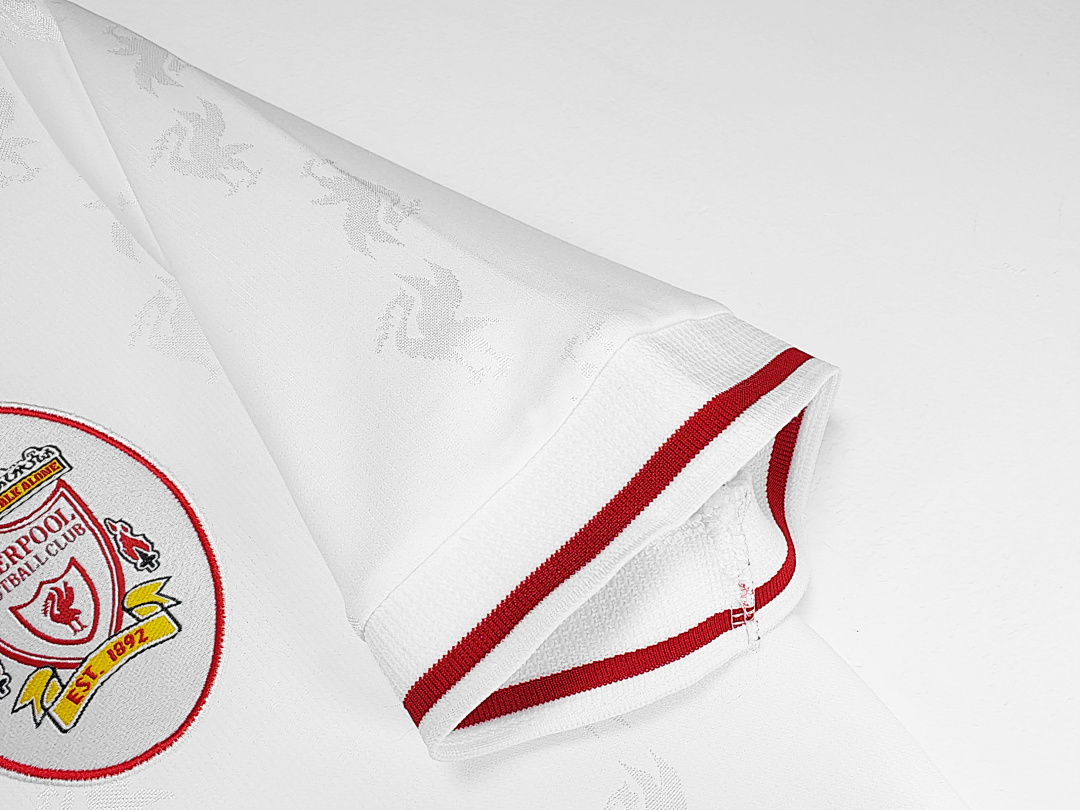 Liverpool Retro Shirt 1996/97 — photo 3