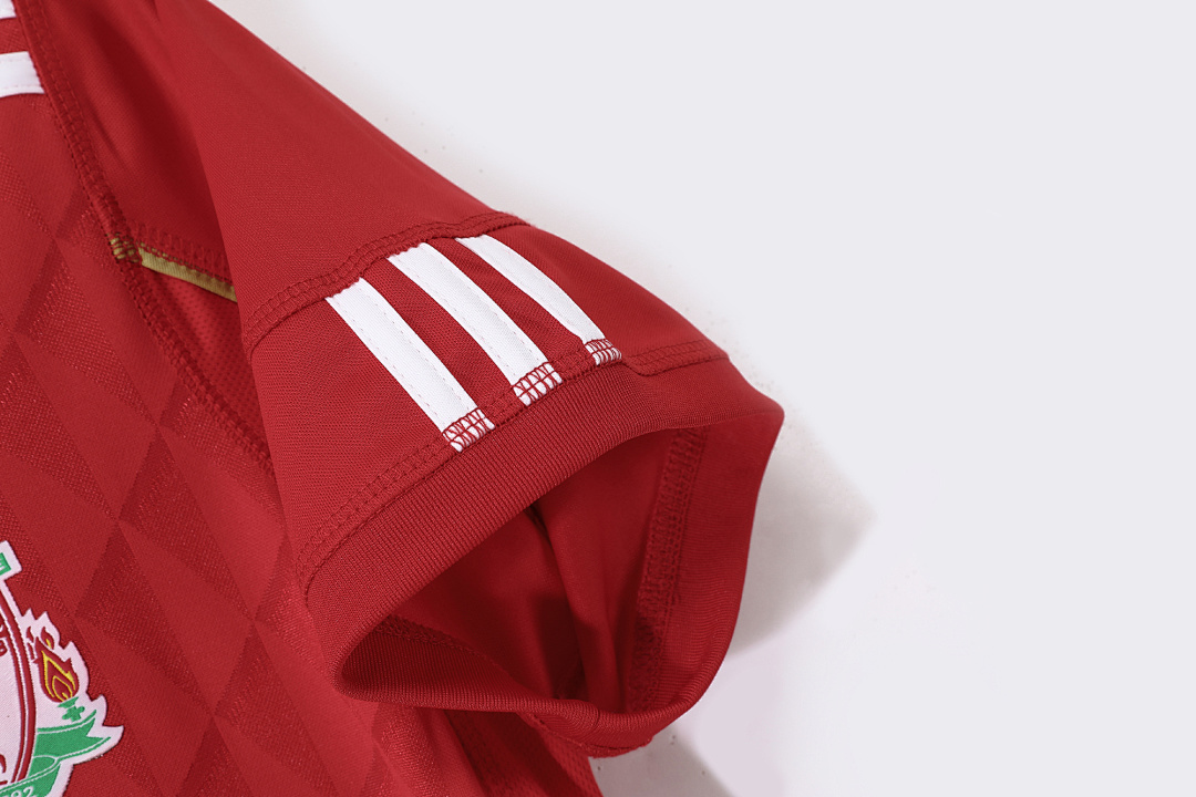 Liverpool Retro Shirt 2010/11 Home — photo 4