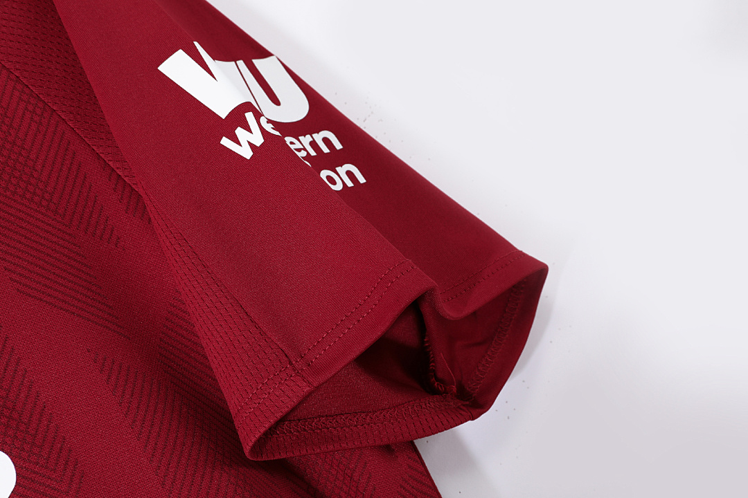 Liverpool Retro Shirt 2018/19 Home — photo 4