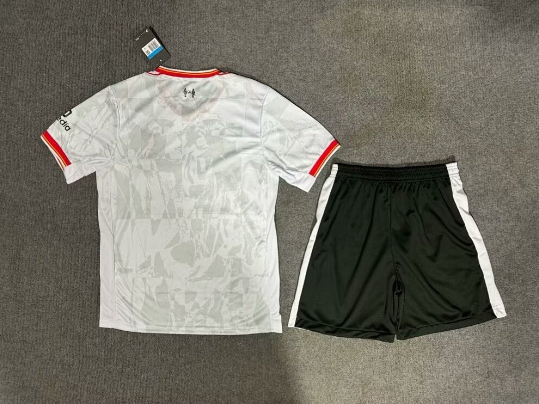 Liverpool Third Kit for Adult 2024/25 — photo 2