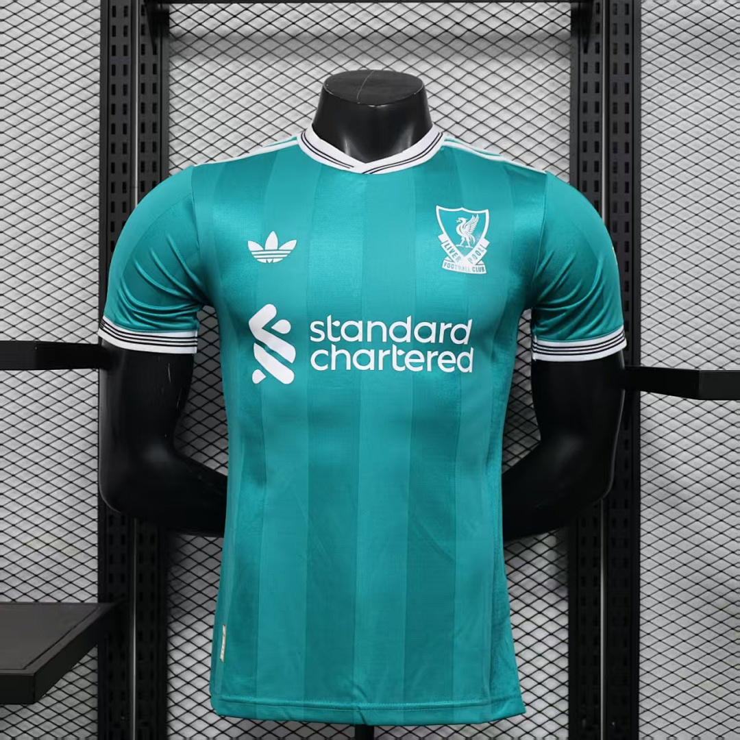 Liverpool Away Jersey 2025/26 — photo 1