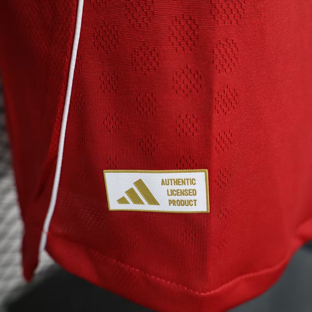 Liverpool Home Jersey 2025/26 Long Sleeve — photo 3