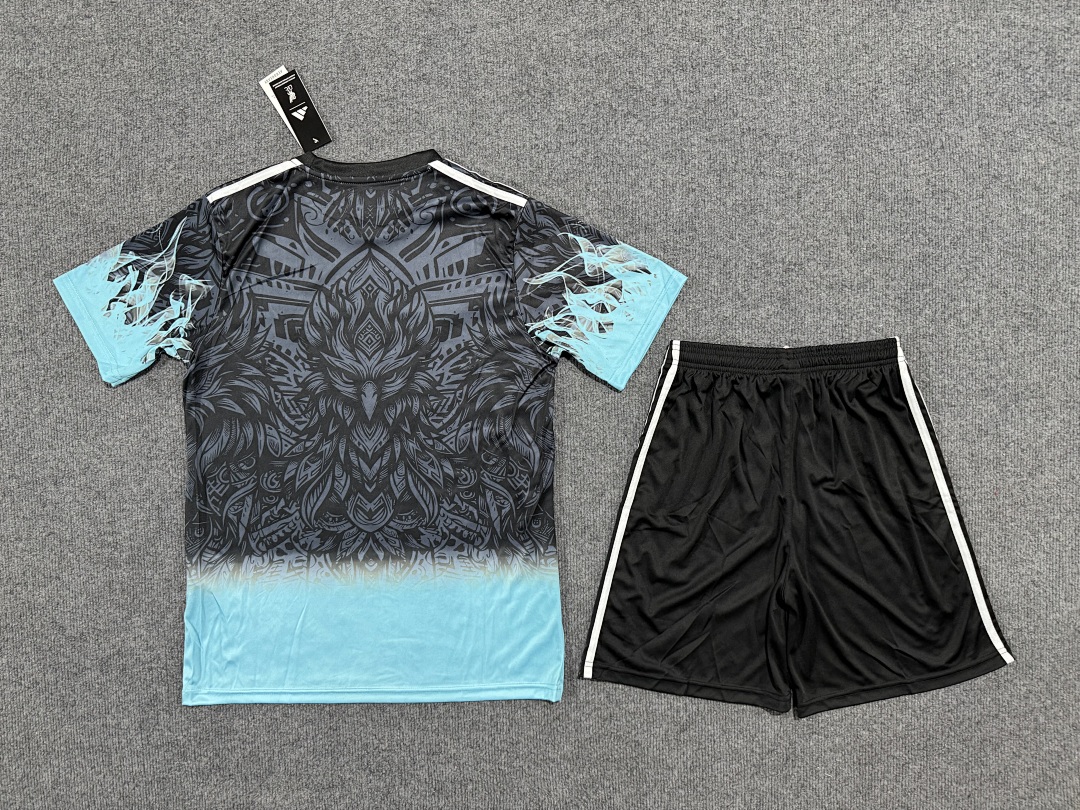 Liverpool Kit for Adult 2025/26 — photo 2