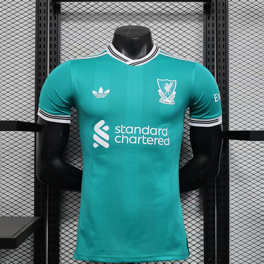 Liverpool Third Jersey 2025/26 — photo 1