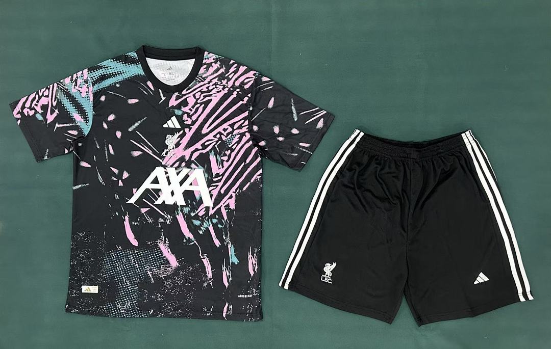 Liverpool Training Kit for Adult 2026/27 — photo 1