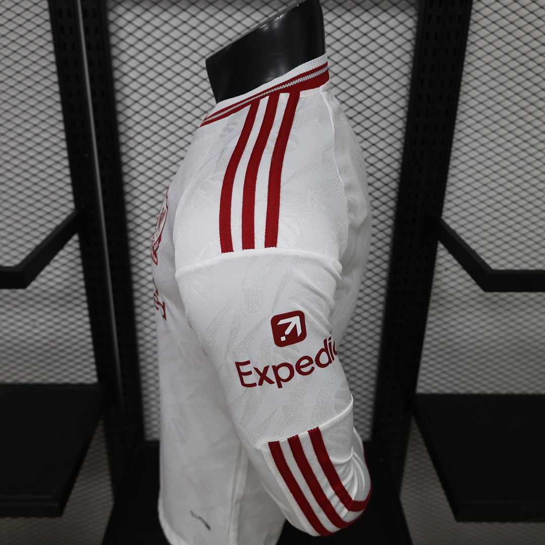 Liverpool Away Jersey — photo 4