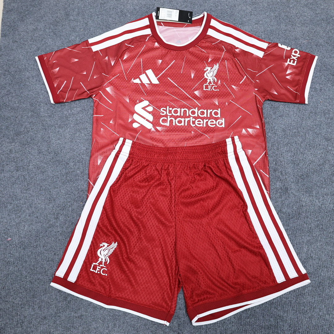 Liverpool Home Jersey — photo 1