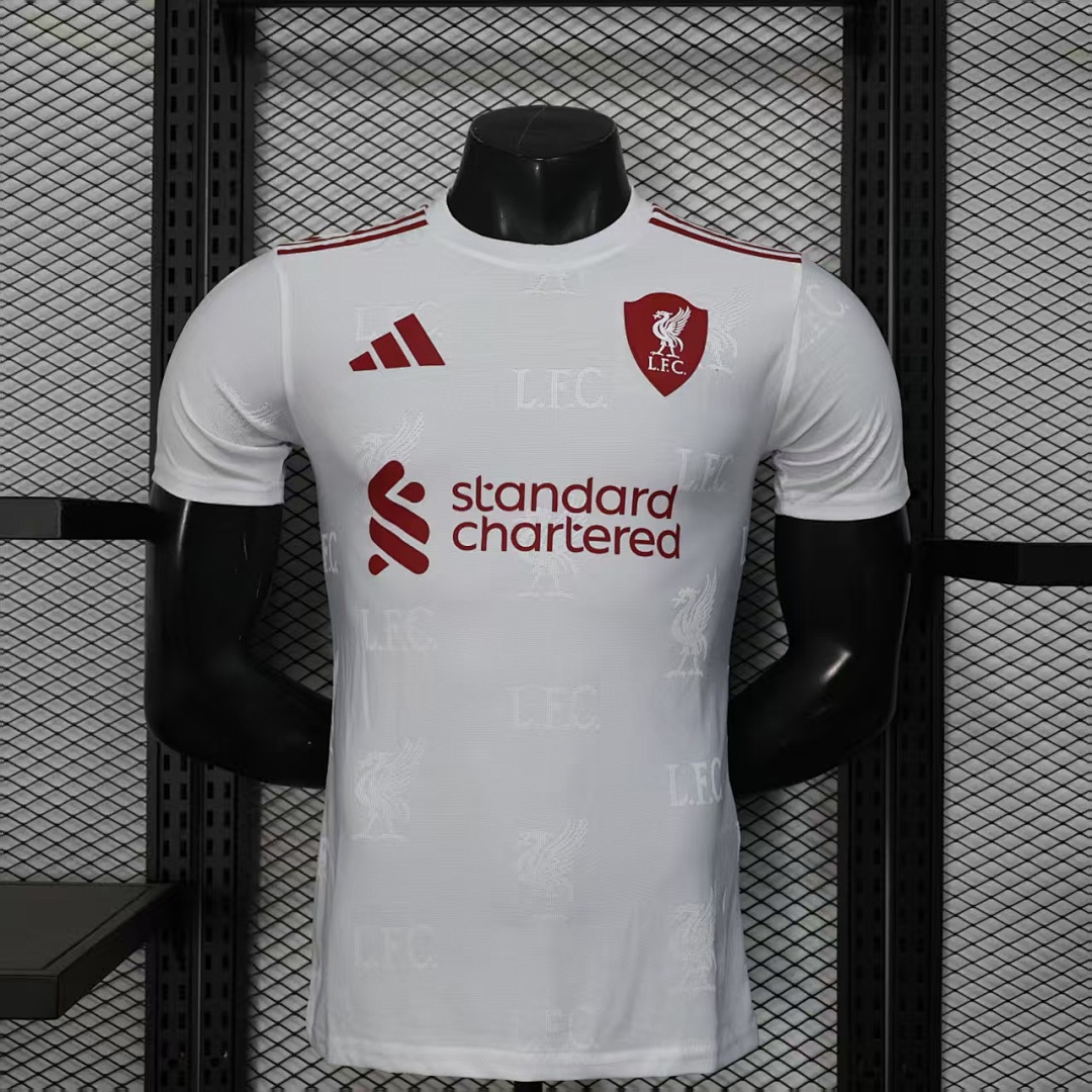 Liverpool Special Jersey — photo 1
