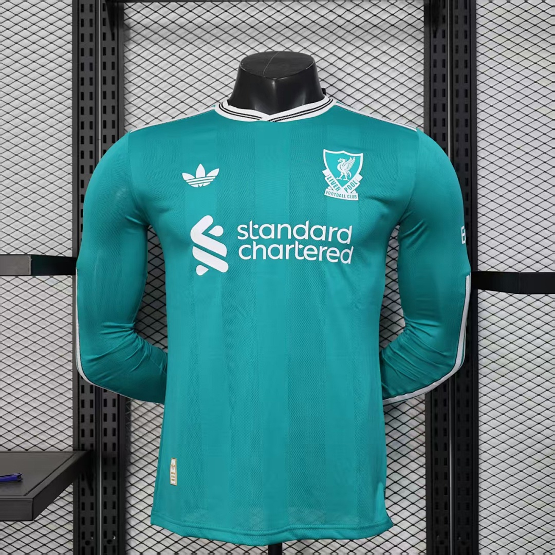 Liverpool Third Jersey Long Sleeve — photo 1