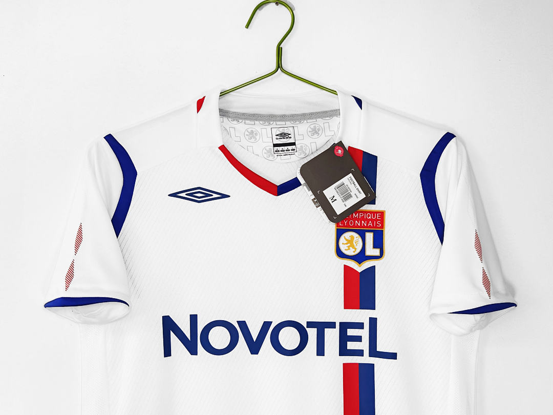 Lyon Retro Shirt 2008/09 Home — photo 2