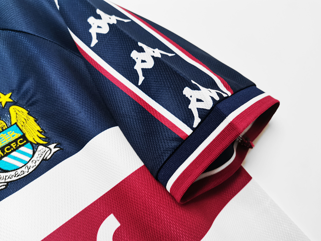 Manchester City Retro Shirt 1997/98 Away — photo 3