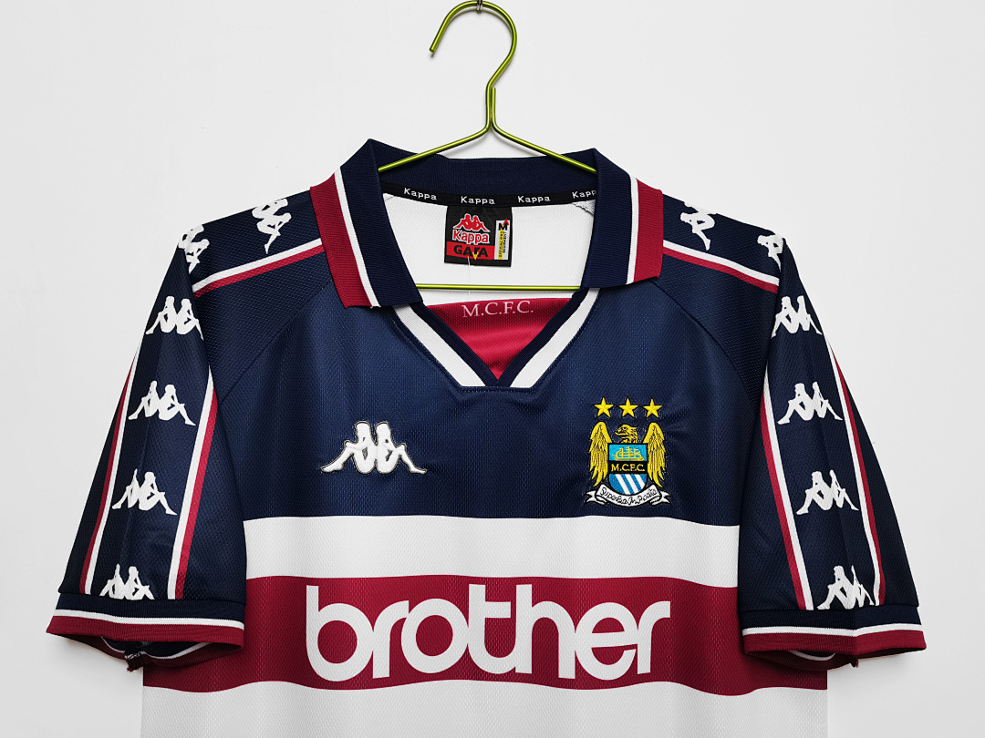 Manchester City Retro Shirt 1997/98 Away — photo 4