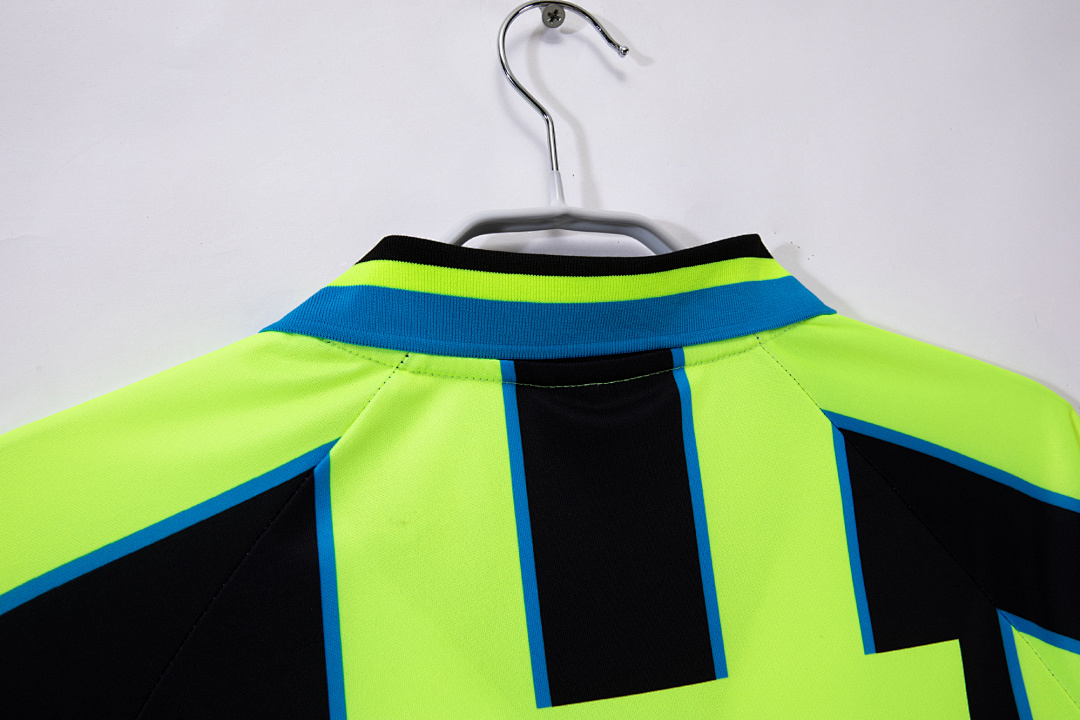 Manchester City Retro Shirt 1998/99 Away — photo 2