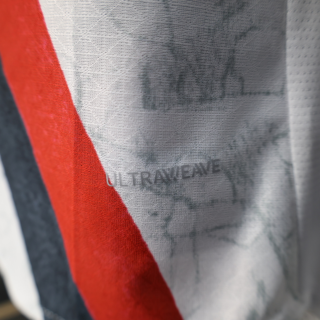 Manchester City Away Jersey 2025/26 — photo 4