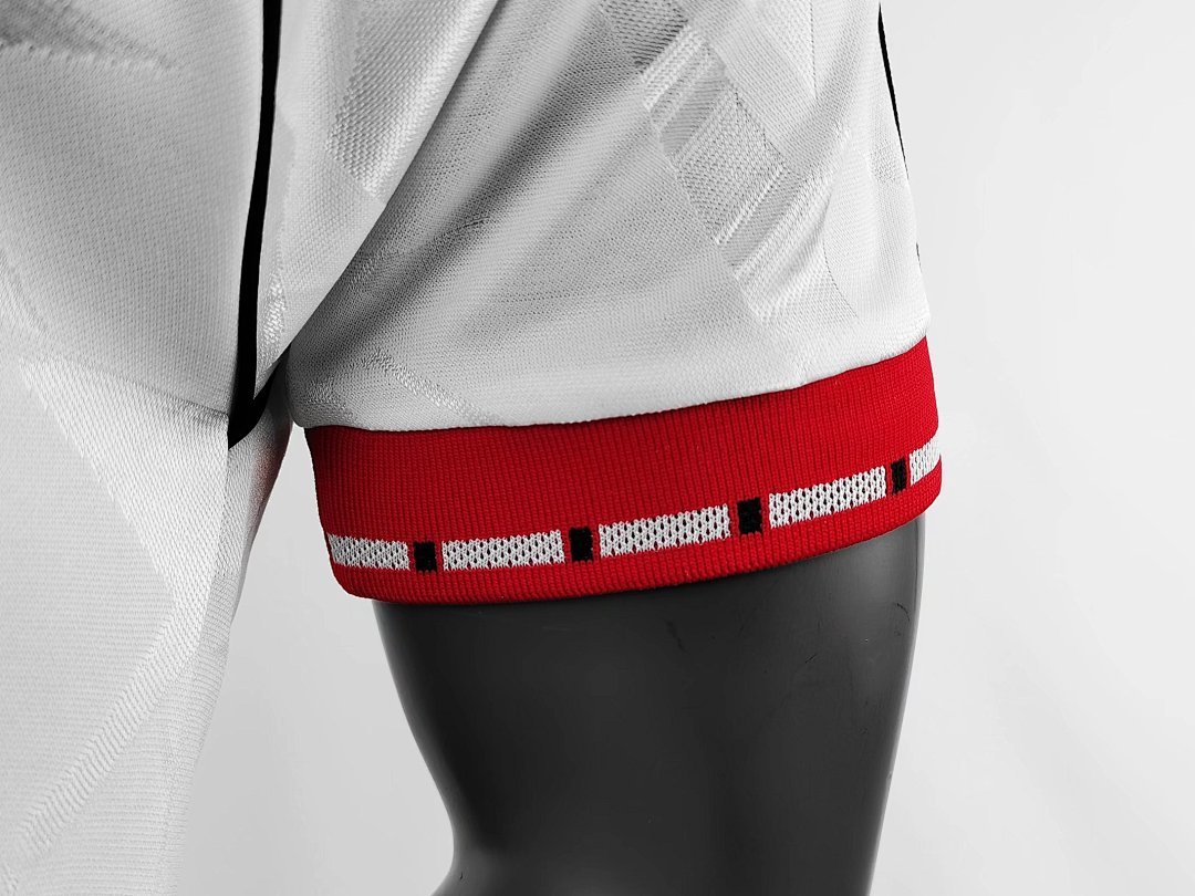 Manchester United Retro Shirt 1991 Away — photo 4