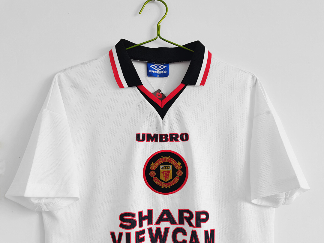 Manchester United Retro Shirt 1996/97 Away — photo 3