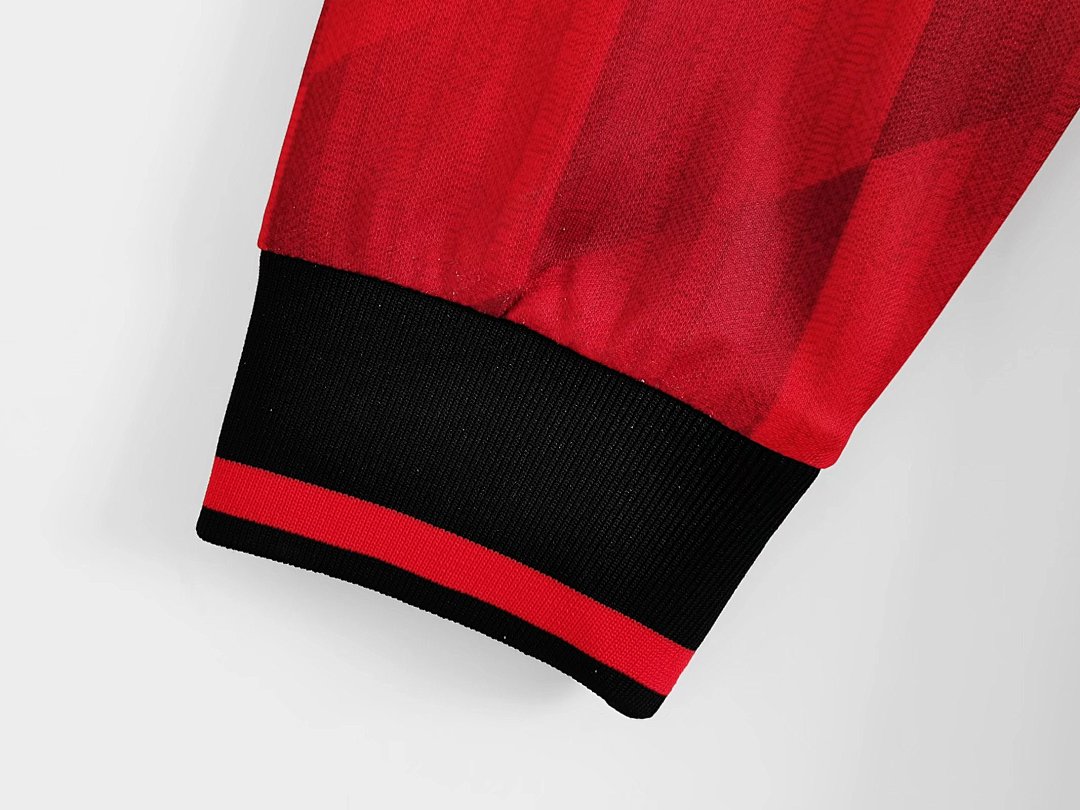 Manchester United Retro Shirt 1996/97 Home Long Sleeve — photo 3