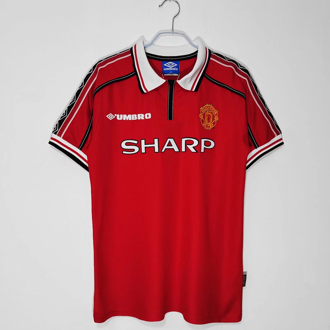 Manchester United Retro Shirt 1998/99 Home — photo 1