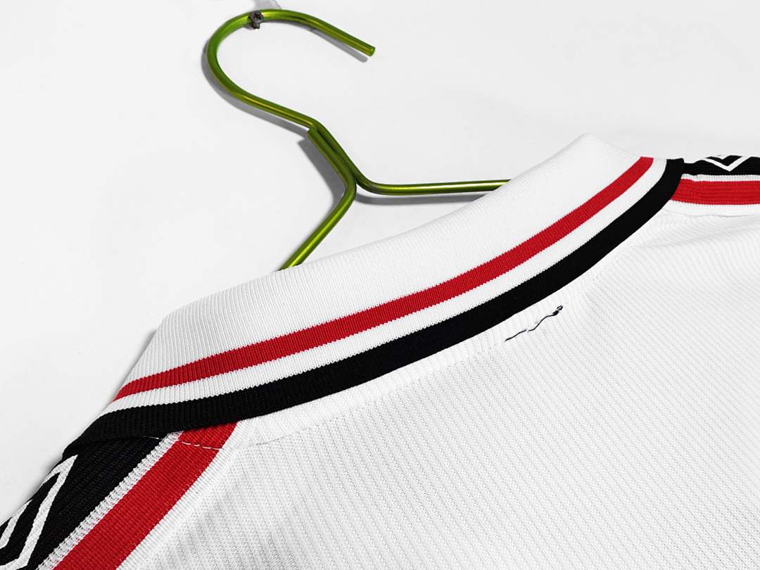 Manchester United Retro Shirt 1998/99 Long Sleeve — photo 2