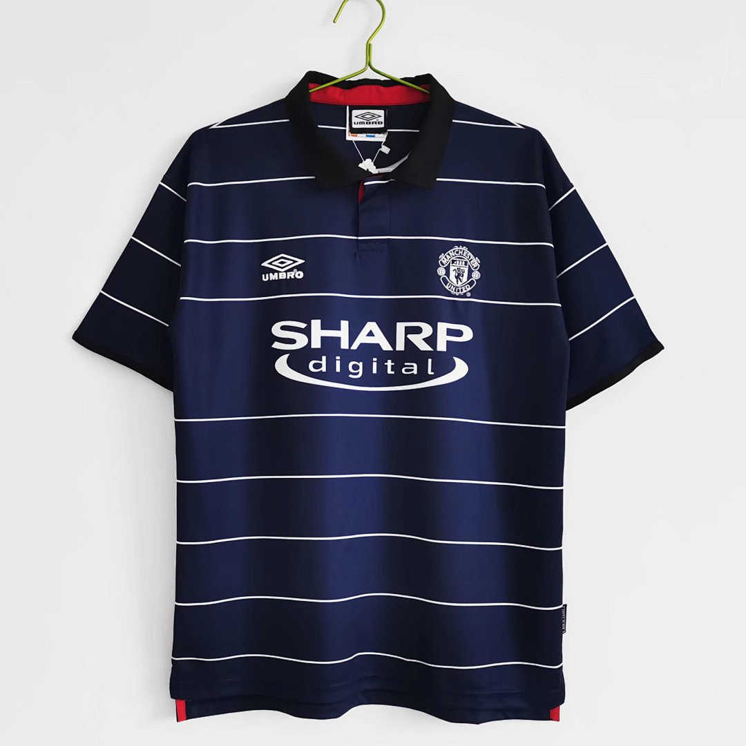 Manchester United Retro Shirt 1999/00 Away — photo 1