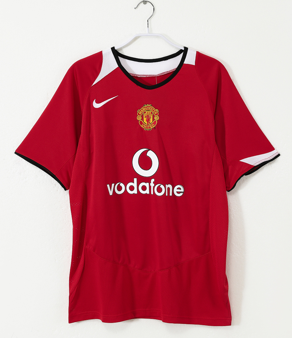 Manchester United Retro Shirt 2004/06 Home — photo 1
