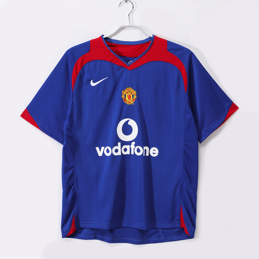 Manchester United Retro Shirt 2005/06 Away — photo 1