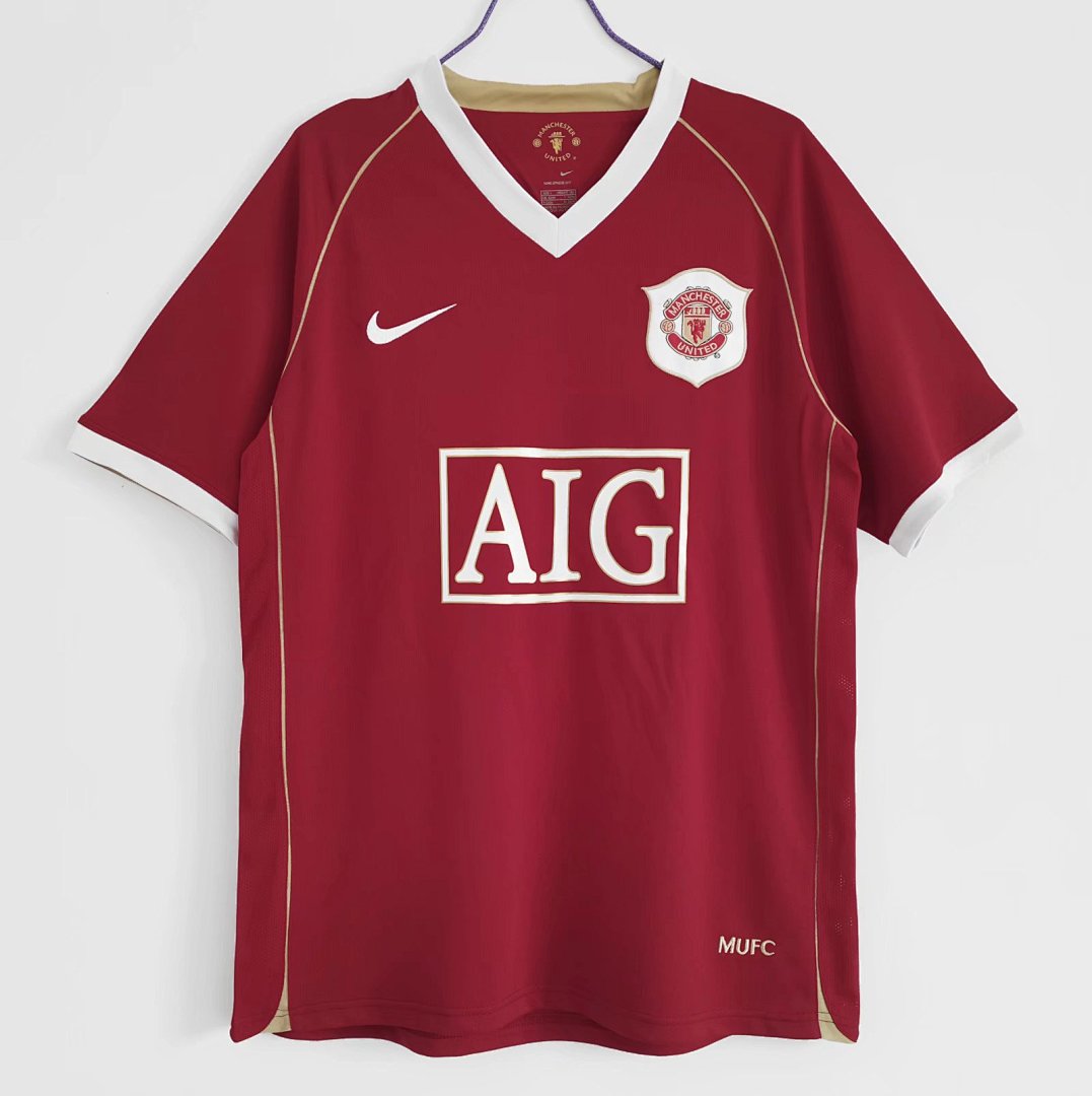 Manchester United Retro Shirt 2006/07 Home — photo 1