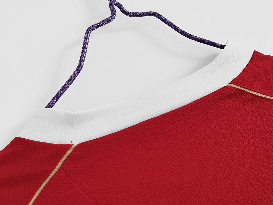 Manchester United Retro Shirt 2006/07 Home — photo 4