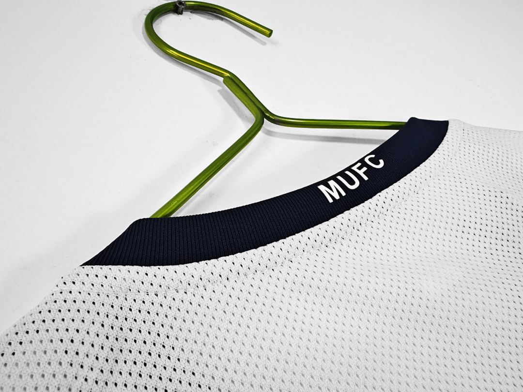 Manchester United Retro Shirt 2008/09 Away Long Sleeve — photo 2