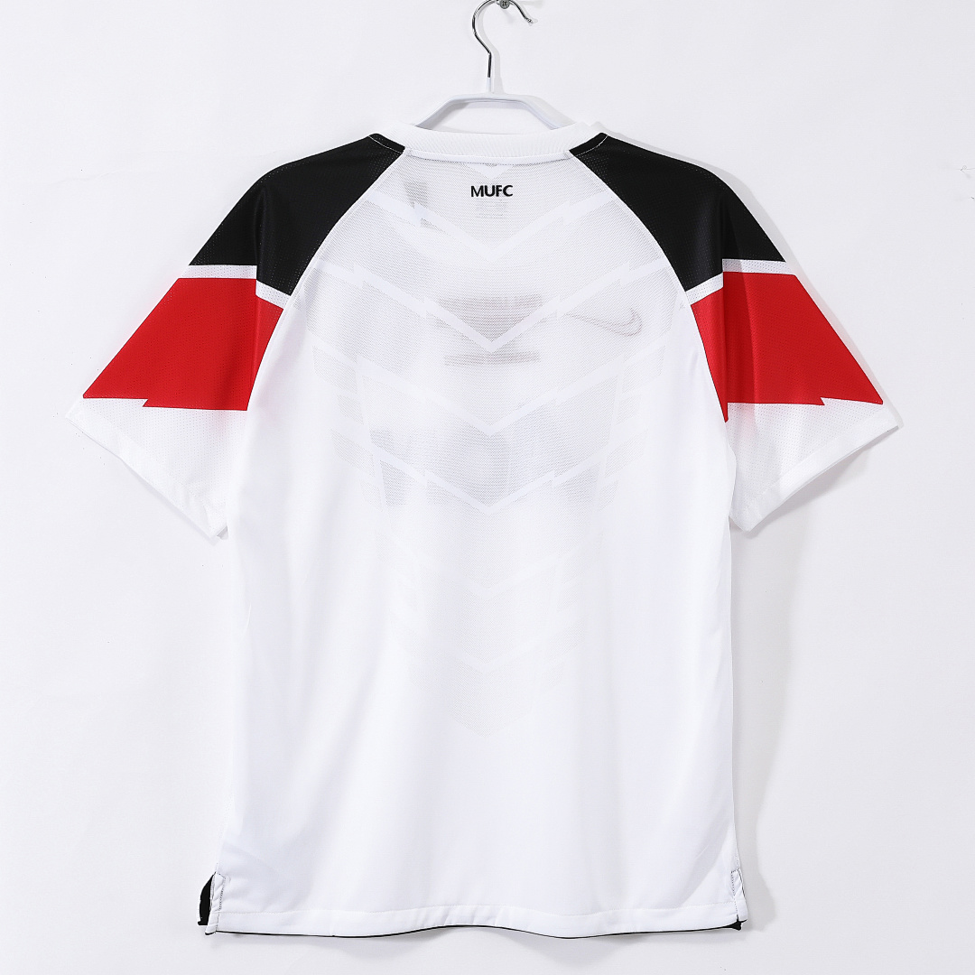 Manchester United Retro Shirt 2010/11 Away — photo 3