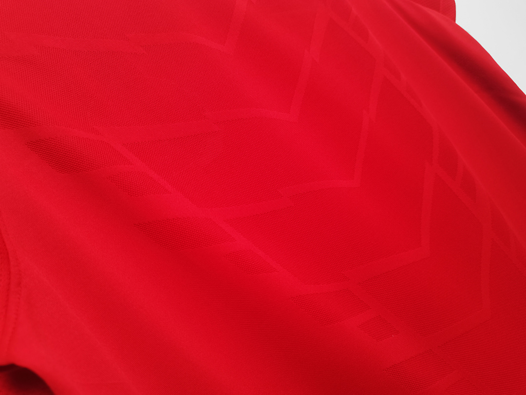 Manchester United Retro Shirt 2010/11 Home — photo 2