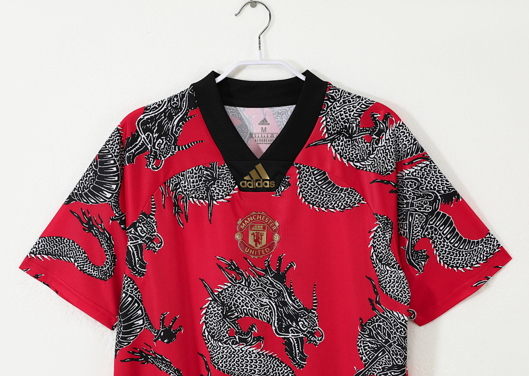 Manchester United Retro Shirt 2019/20 — photo 2