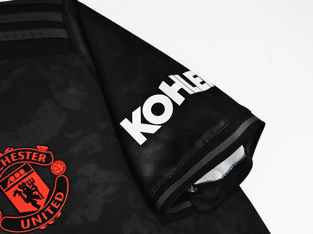 Manchester United Retro Shirt 2019/20 Third — photo 2