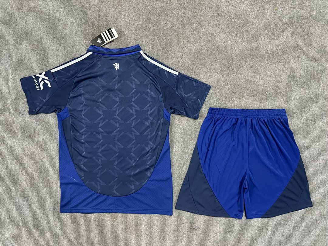 Manchester United Away Kit for Adult 2024/25 — photo 2